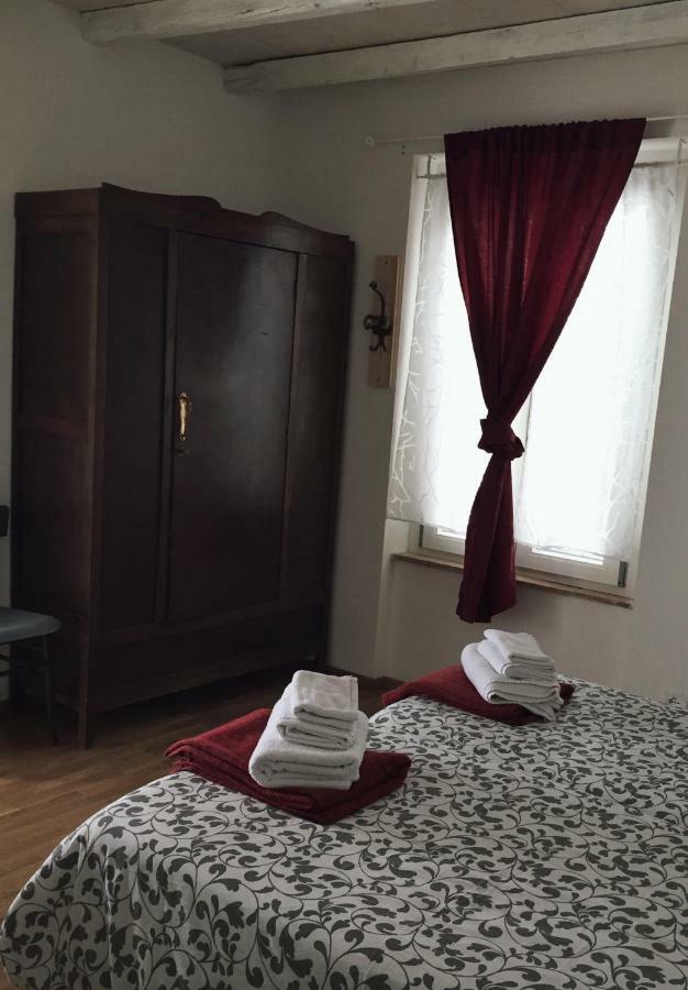 Pilzone Casa Del Nespolo Bed & Breakfast エクステリア 写真